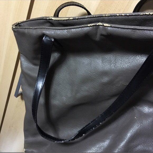 FREE⚜w/$15 Purchase: MNG Used Tote - Picture 2 of 4